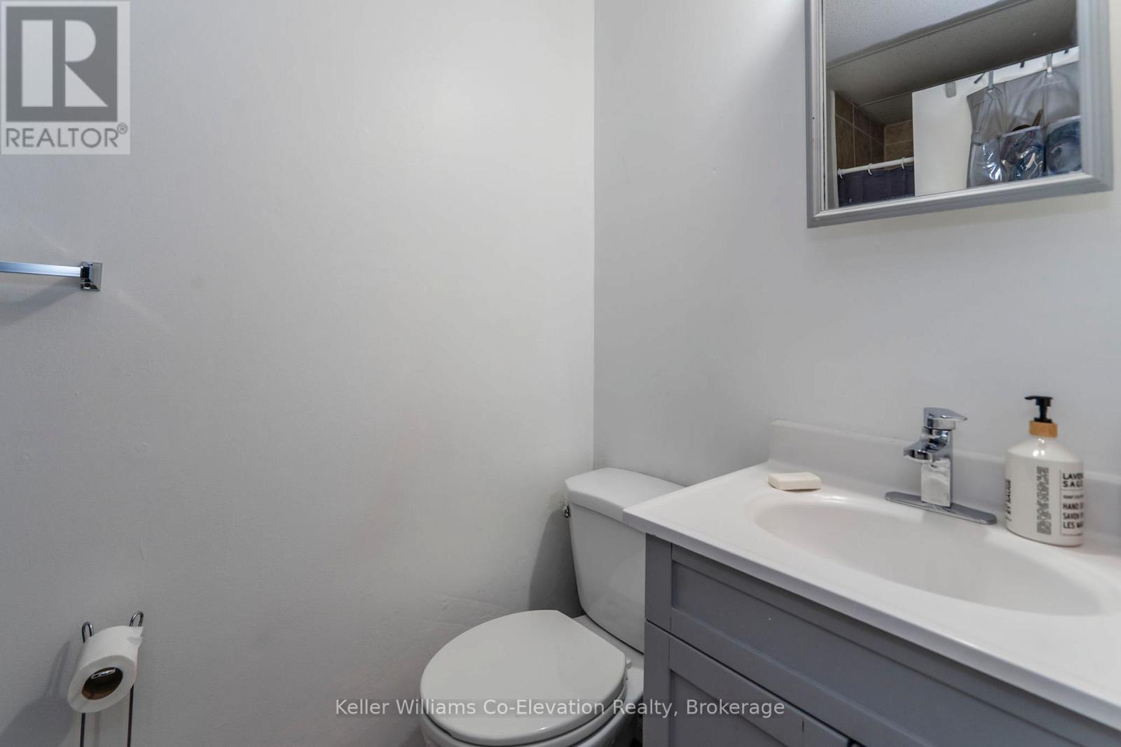 116 Richard Street, Tay, Ontario  L0K 2A0 - Photo 11 - S12075898