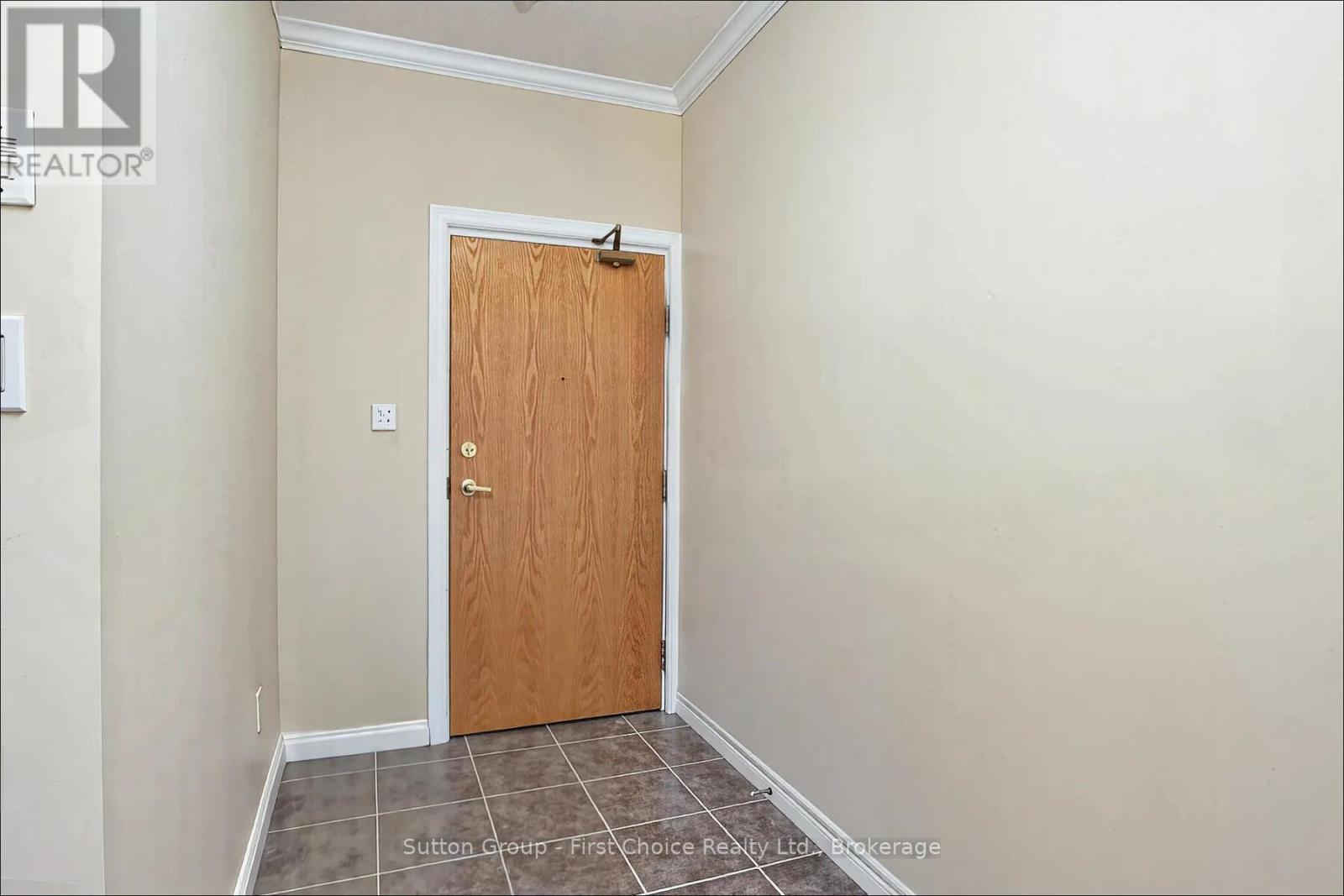 504 - 160 Romeo Street, Stratford, Ontario  N5A 4S9 - Photo 3 - X12075886