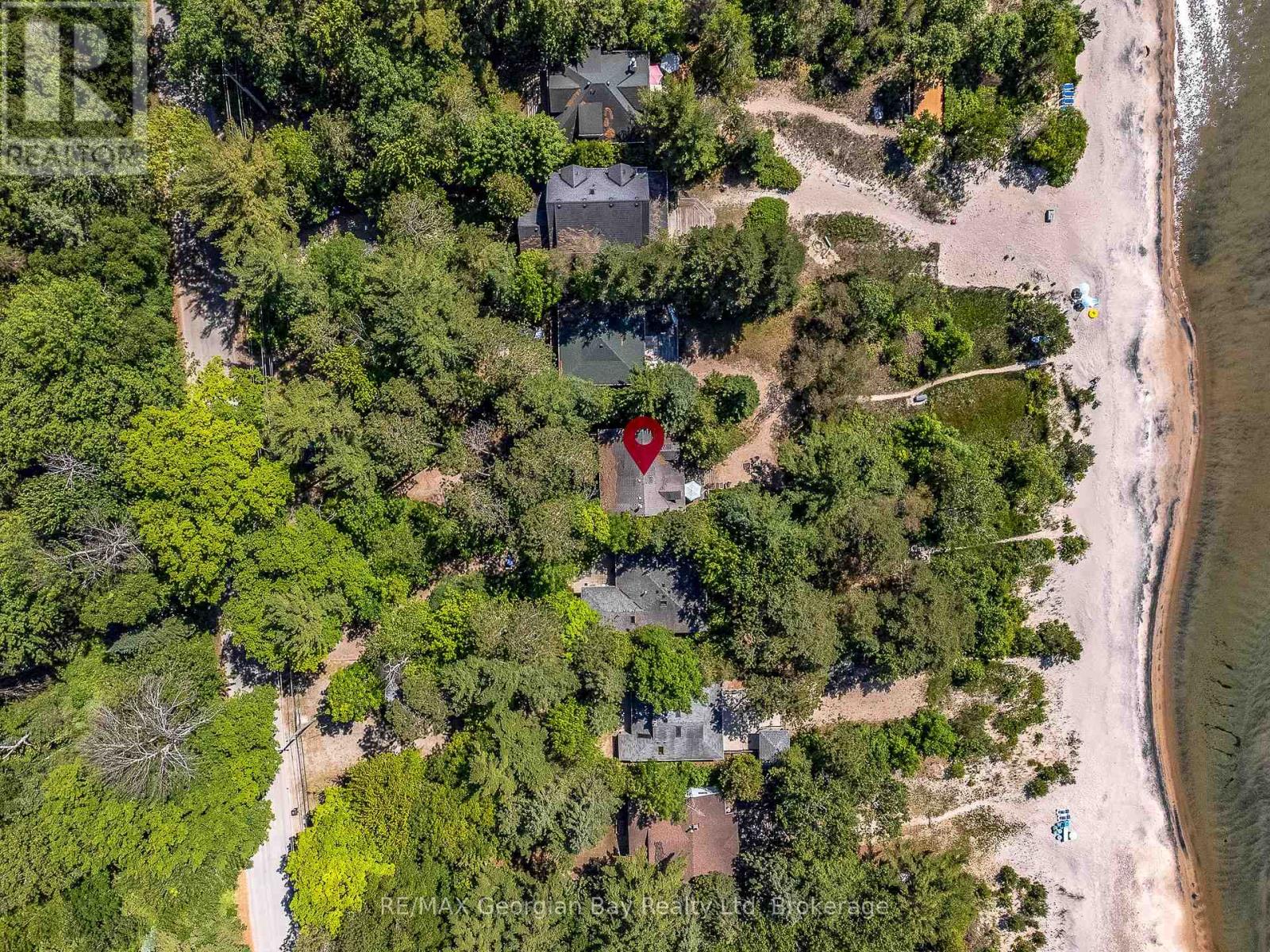 698 Tiny Beaches Road S, Tiny, Ontario  L0L 2T0 - Photo 6 - S12075948