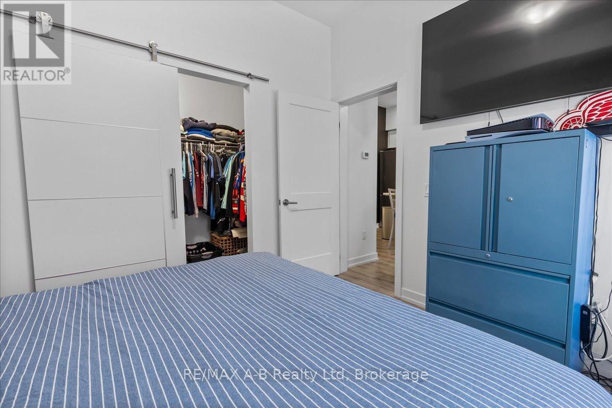 Suite 109b - 247 Northfield Drive E, Waterloo, Ontario  N2K 0H1 - Photo 17 - X12075903