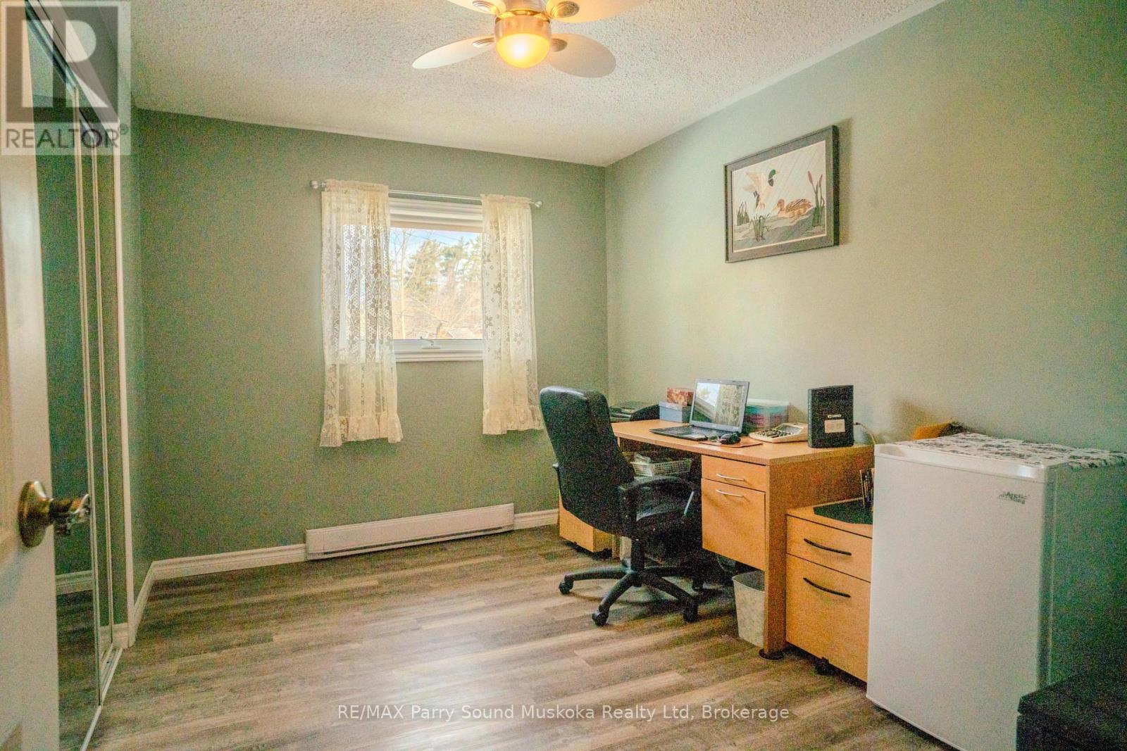 14 Burritt Street, Parry Sound, Ontario  P2A 1N6 - Photo 11 - X12075942