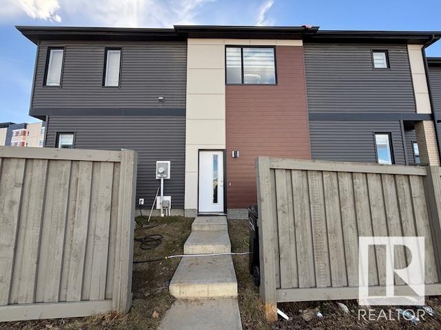 Property at 22003 93 AV NW image 3