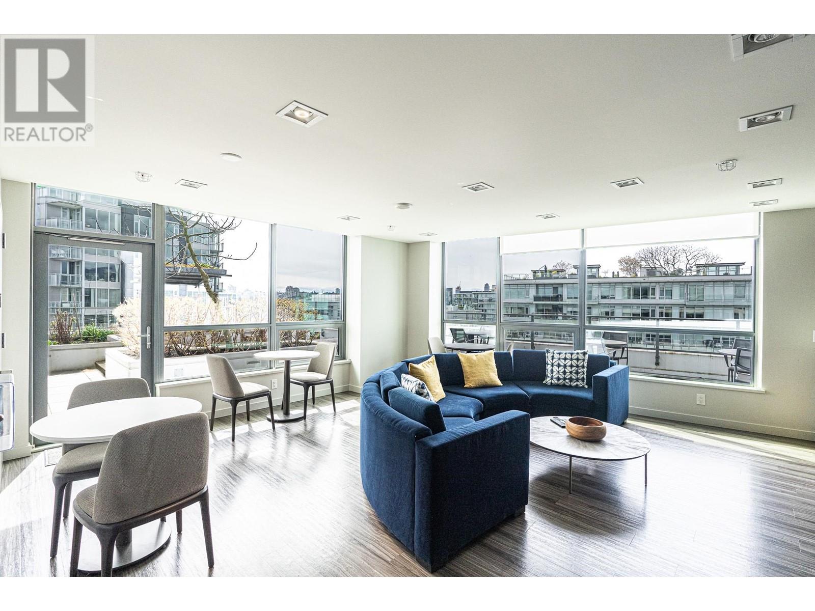 701 1688 Pullman Porter Street, Vancouver, British Columbia  V6A 0H3 - Photo 32 - R2988918