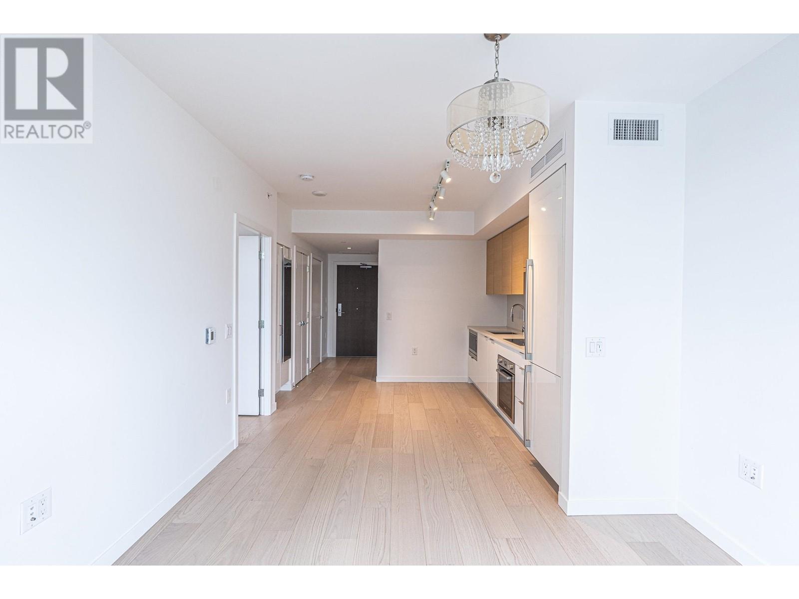 701 1688 Pullman Porter Street, Vancouver, British Columbia  V6A 0H3 - Photo 6 - R2988918