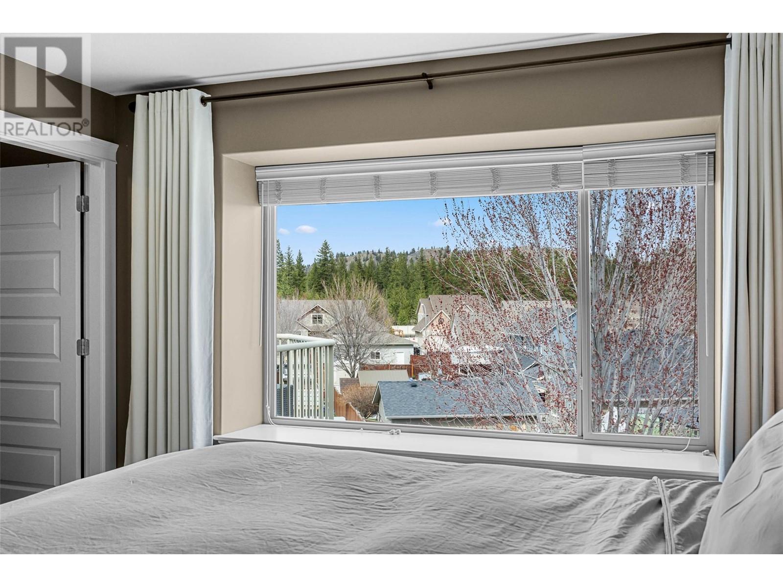 2022 Hugh Allan Drive, Kamloops, British Columbia  V1S 2B6 - Photo 16 - 10342692