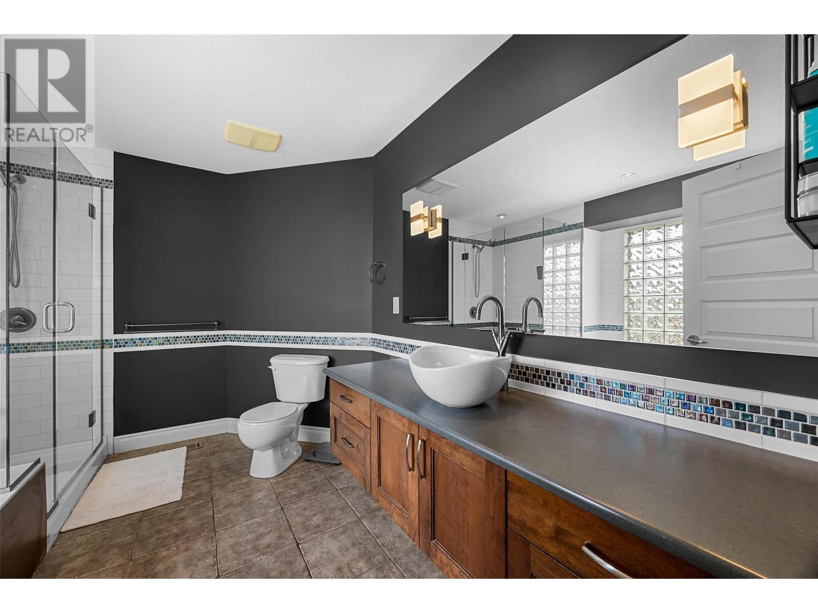 2022 Hugh Allan Drive, Kamloops, British Columbia  V1S 2B6 - Photo 17 - 10342692