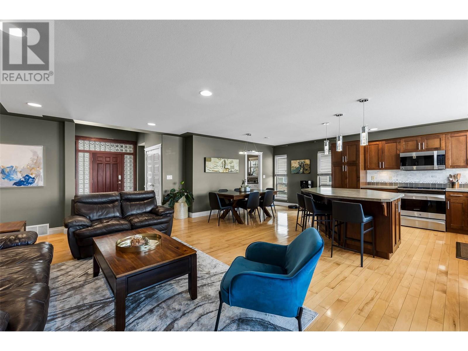 2022 Hugh Allan Drive, Kamloops, British Columbia  V1S 2B6 - Photo 14 - 10342692