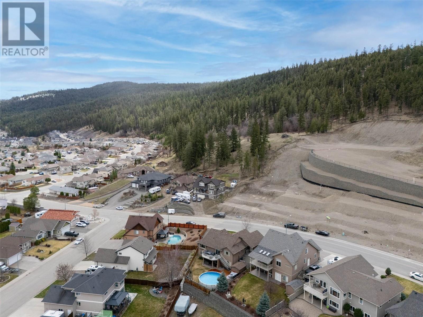 2022 Hugh Allan Drive, Kamloops, British Columbia  V1S 2B6 - Photo 45 - 10342692