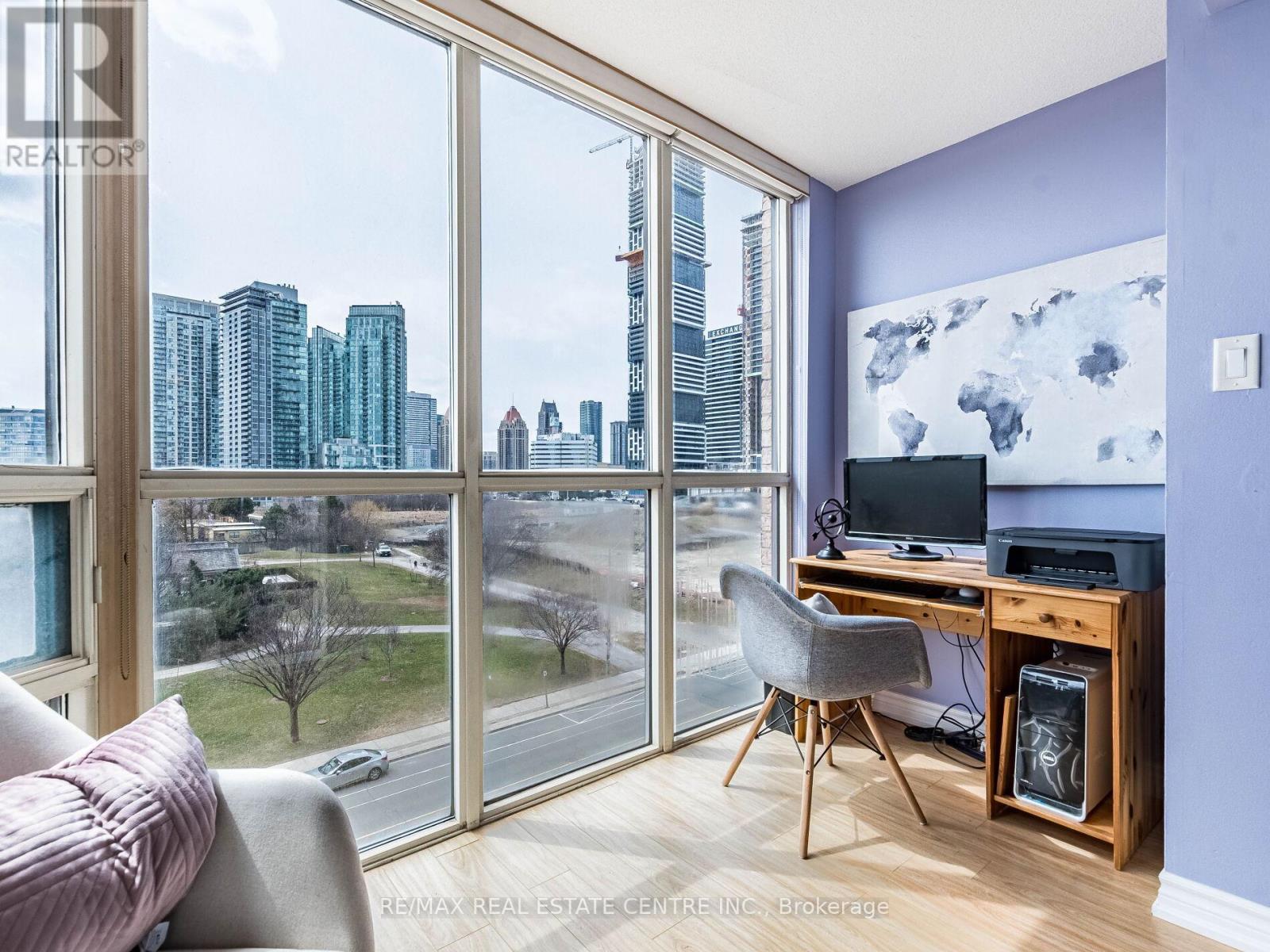 606 - 285 Enfield Place, Mississauga, Ontario  L5B 3Y6 - Photo 24 - W12075491