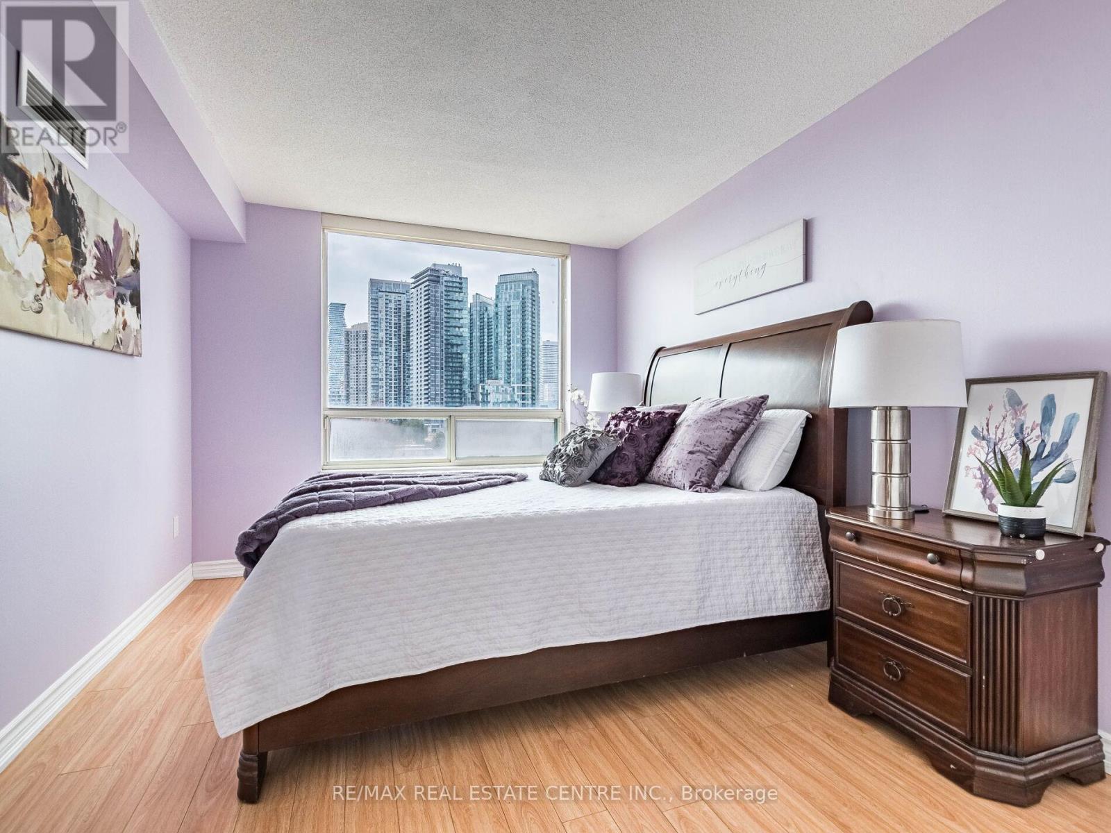 606 - 285 Enfield Place, Mississauga, Ontario  L5B 3Y6 - Photo 30 - W12075491