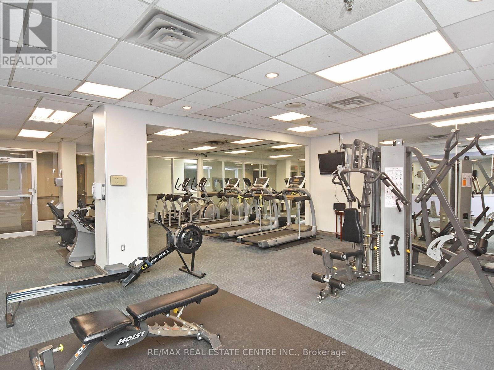 606 - 285 Enfield Place, Mississauga, Ontario  L5B 3Y6 - Photo 39 - W12075491