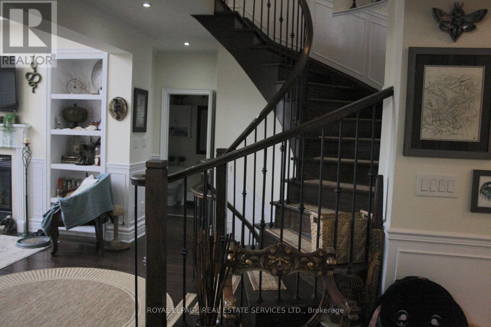 261 Nautical Boulevard, Oakville, Ontario  L6L 0B9 - Photo 10 - W12075862