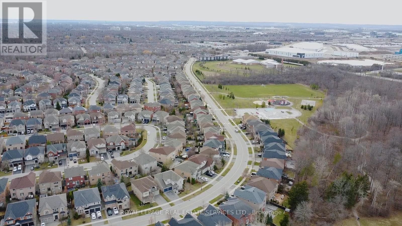 261 Nautical Boulevard, Oakville, Ontario  L6L 0B9 - Photo 25 - W12075862