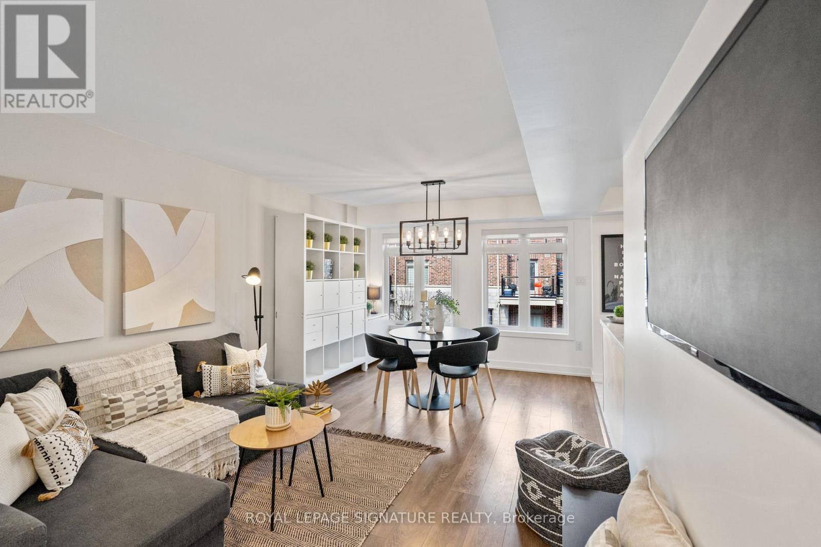 Property at 266 - 60 PARROTTA DRIVE image 2