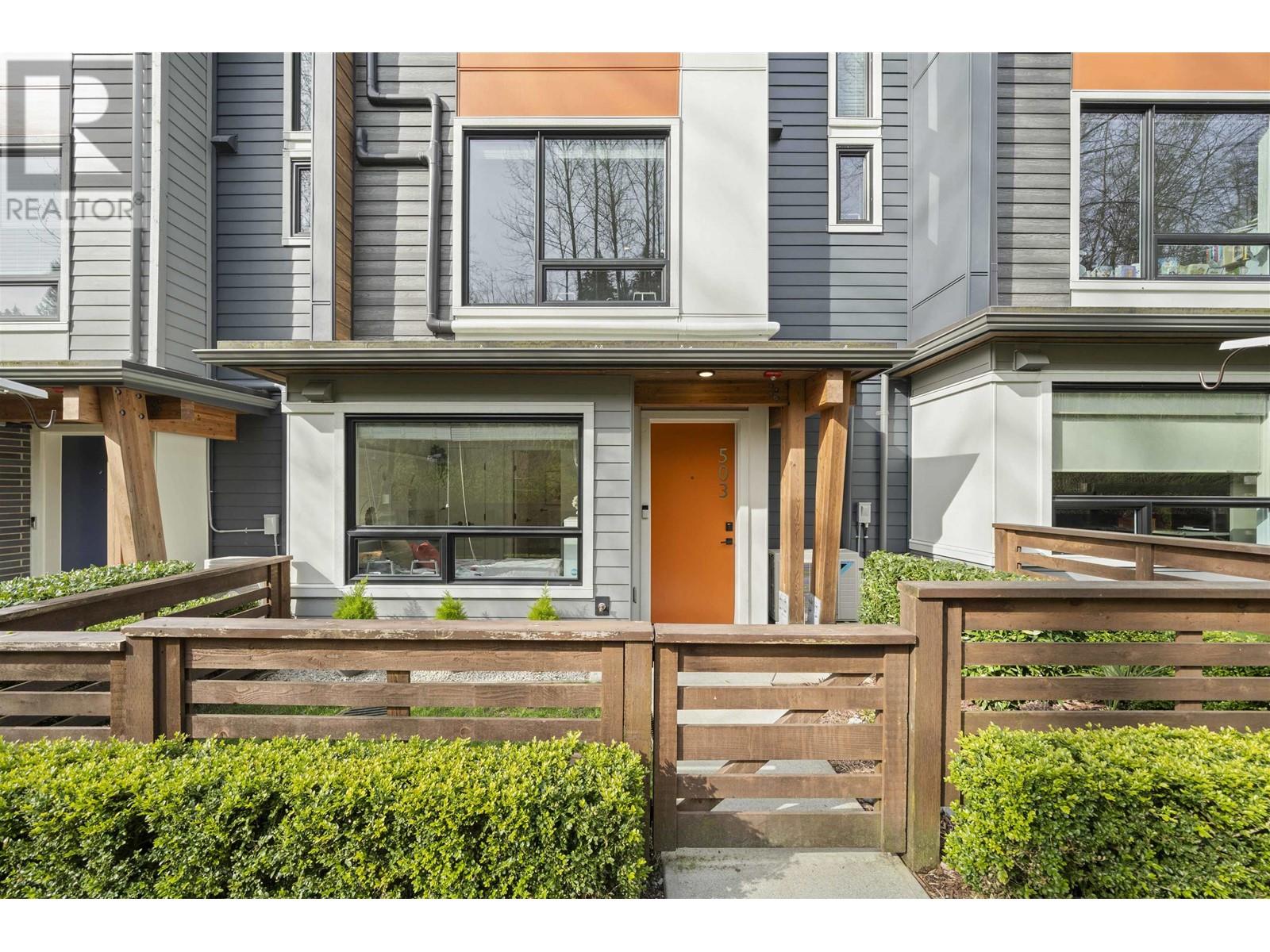 503 3105 St George Street, Port Moody, British Columbia  V3H 0J7 - Photo 2 - R2987935