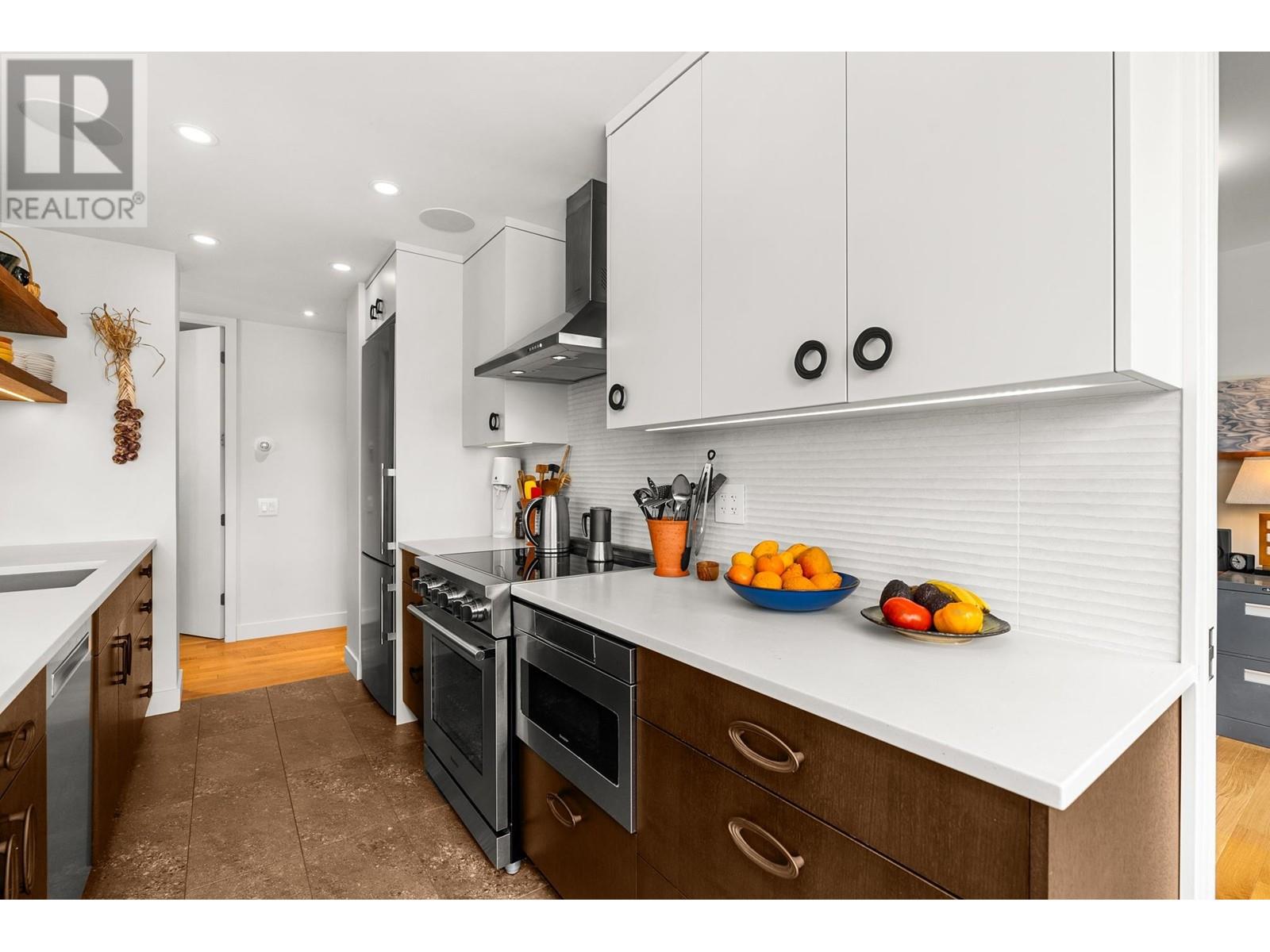 805 2055 Pendrell Street, Vancouver, British Columbia  V6G 1T9 - Photo 11 - R2989076