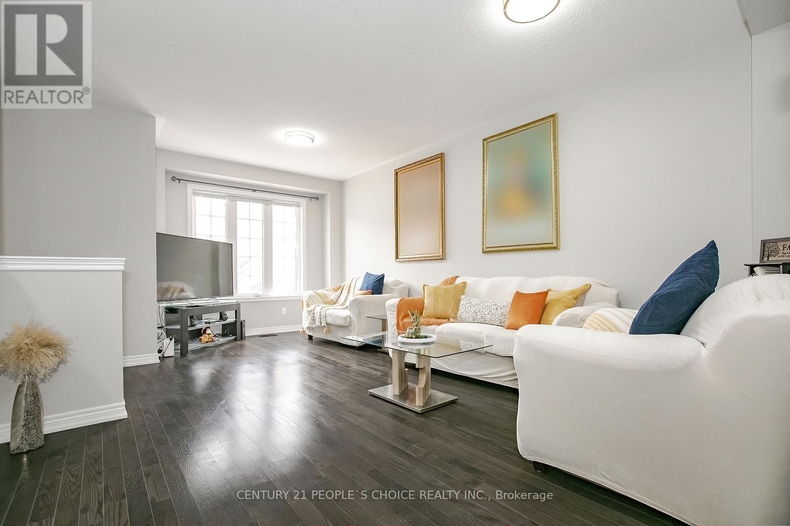 Property at 85 SEA DRIFTER CRESCENT image 4