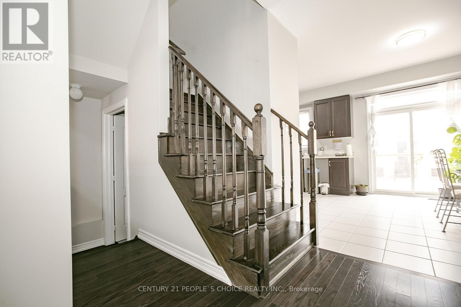 85 Sea Drifter Crescent, Brampton, Ontario  L6P 2S1 - Photo 7 - W12051706