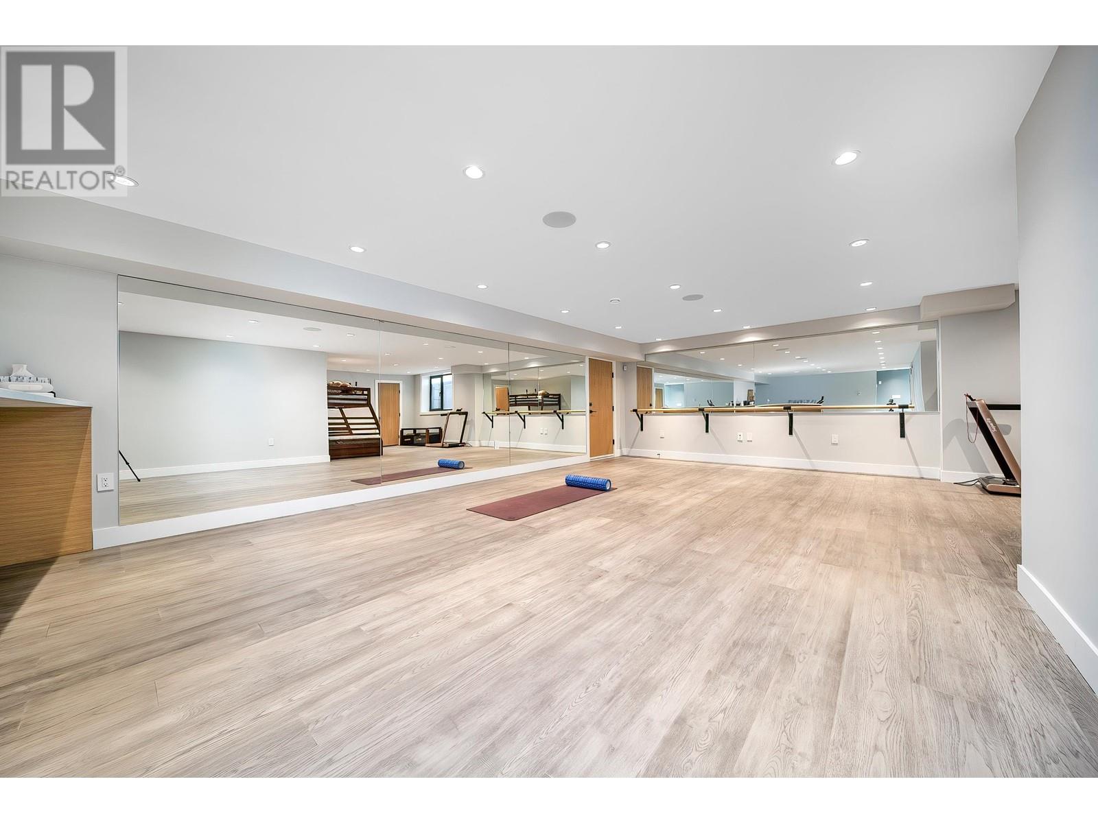 4538 Timberline Place, North Vancouver, British Columbia  V7R 4G2 - Photo 32 - R2989103