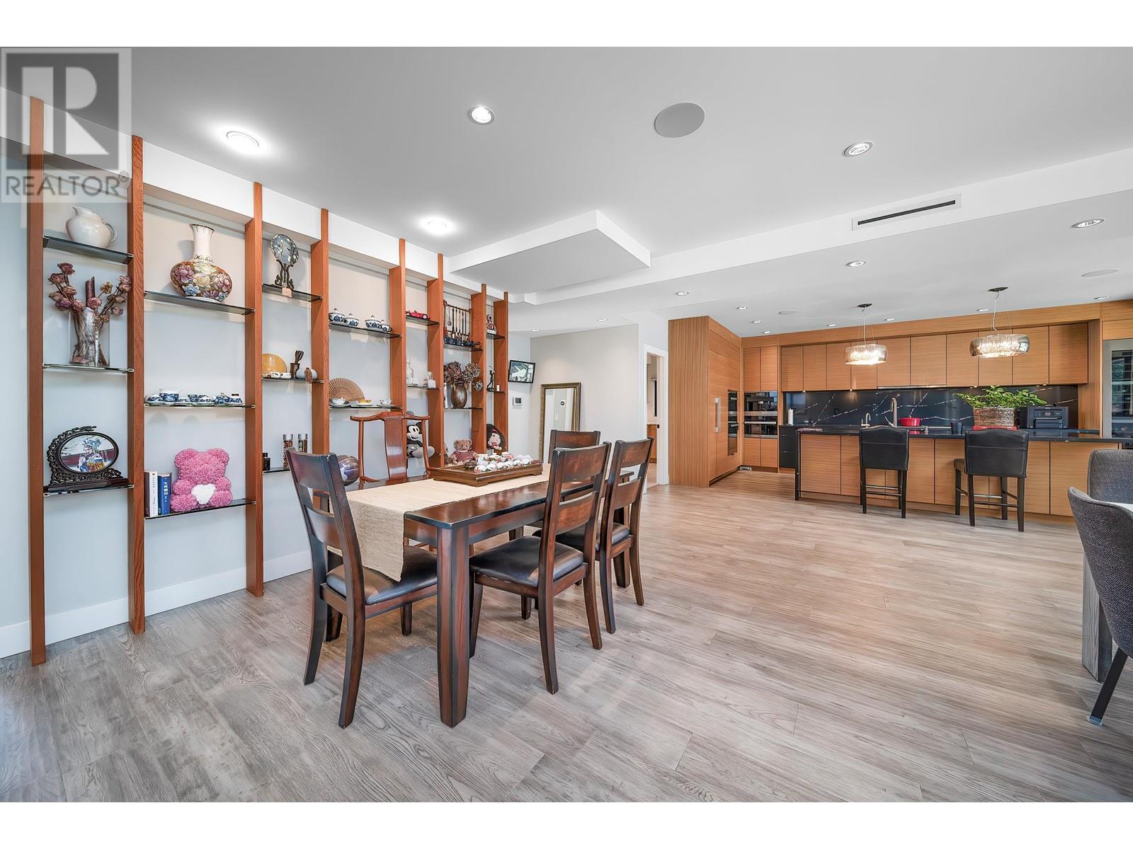 4538 Timberline Place, North Vancouver, British Columbia  V7R 4G2 - Photo 12 - R2989103