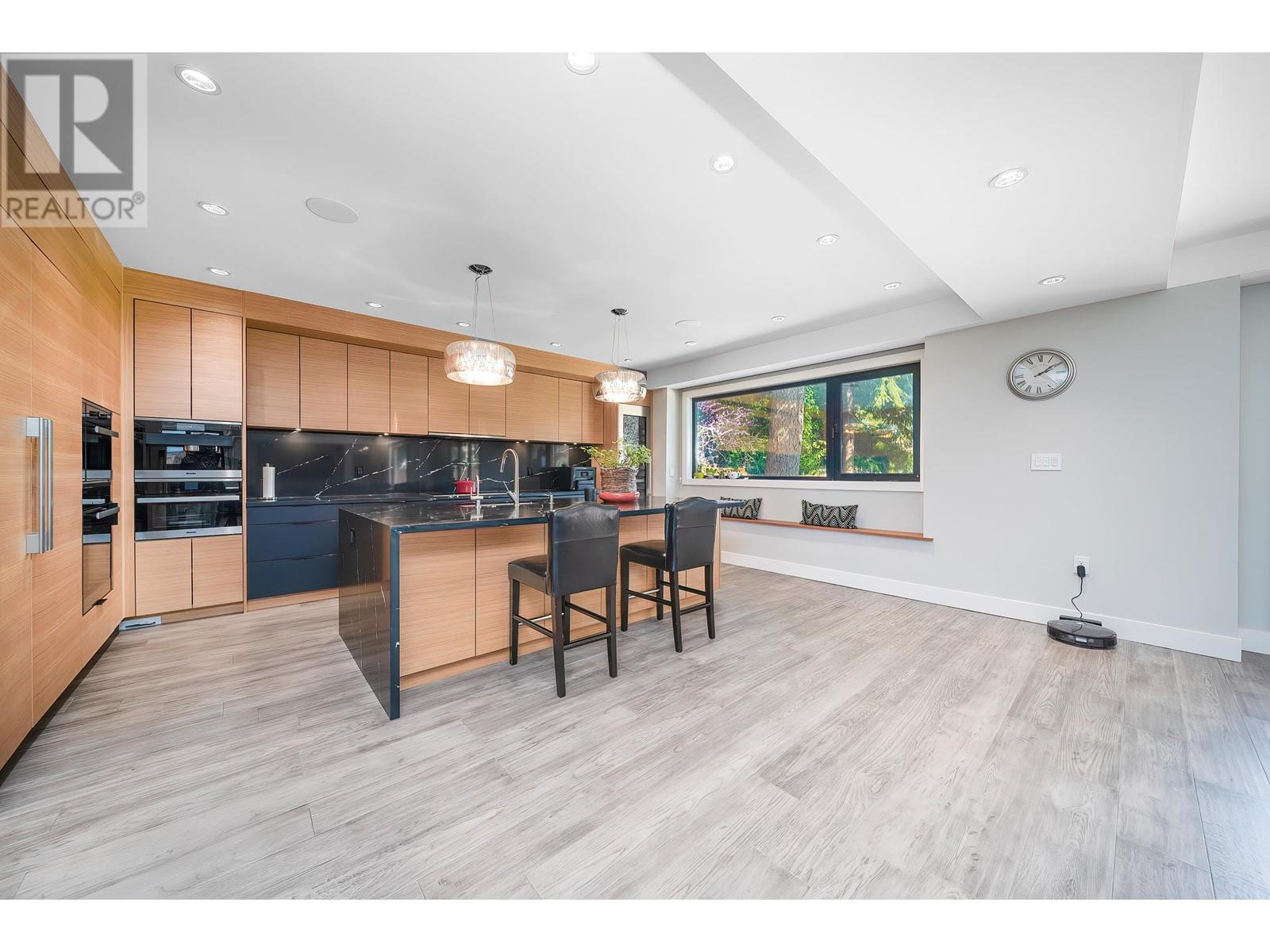 4538 Timberline Place, North Vancouver, British Columbia  V7R 4G2 - Photo 14 - R2989103