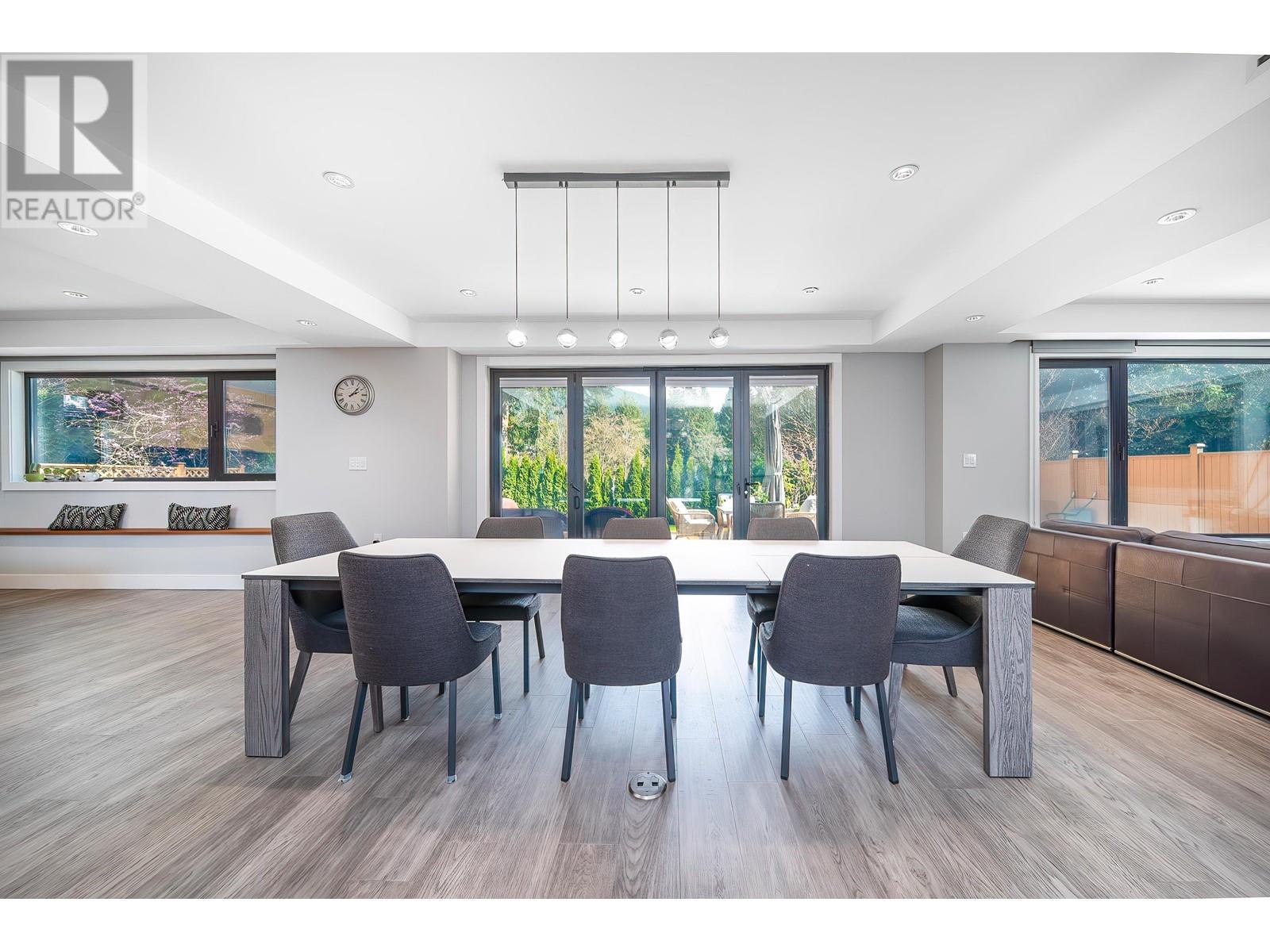 4538 Timberline Place, North Vancouver, British Columbia  V7R 4G2 - Photo 13 - R2989103