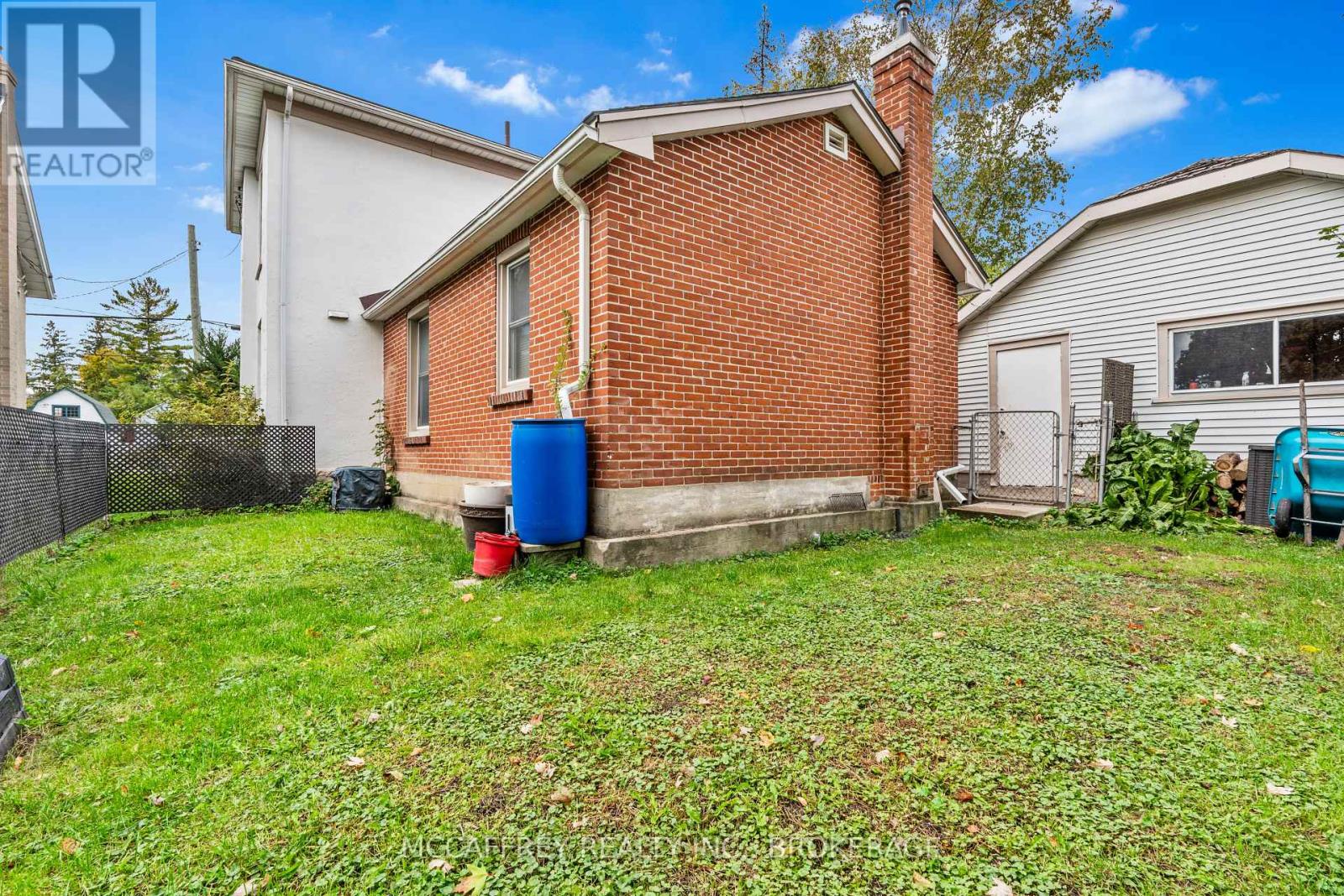 209 Centre Street N, Greater Napanee, Ontario  K7R 1N7 - Photo 12 - X12075983