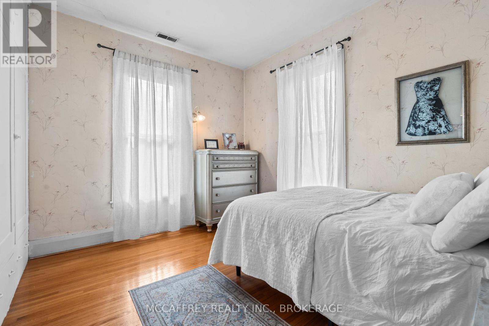 209 Centre Street N, Greater Napanee, Ontario  K7R 1N7 - Photo 43 - X12075983