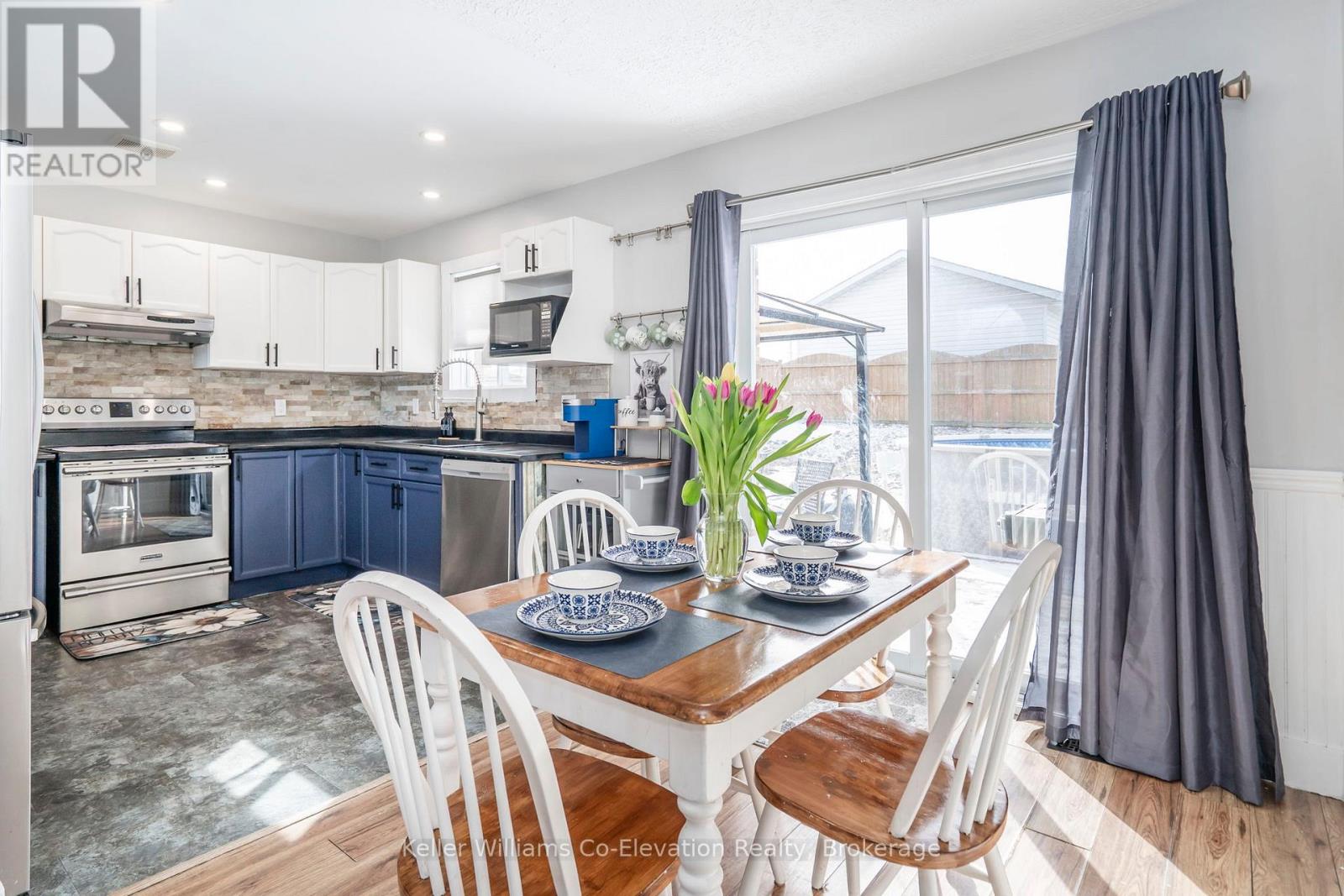 56 Byrnes Crescent, Penetanguishene, Ontario  L9M 1V9 - Photo 13 - S12076004