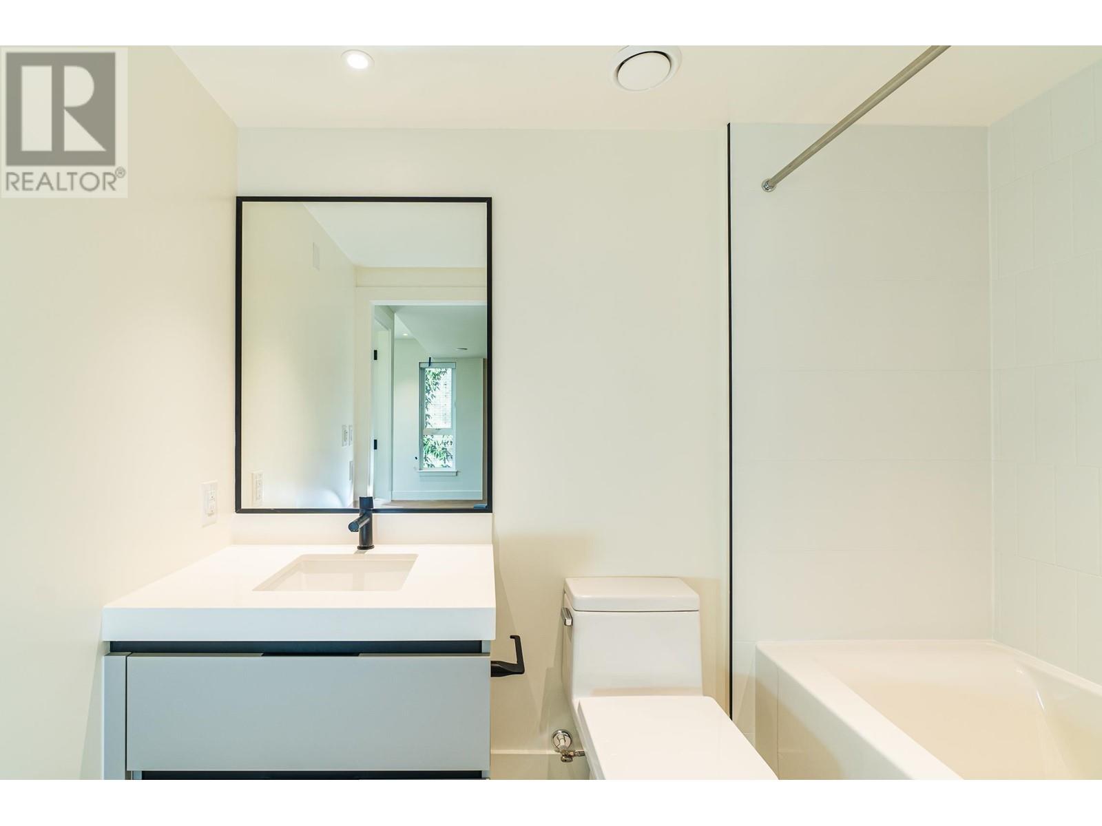 205 2235 E Broadway, Vancouver, British Columbia  V5N 0J5 - Photo 23 - R2988655