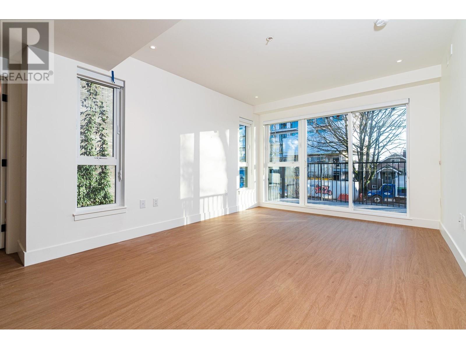 205 2235 E Broadway, Vancouver, British Columbia  V5N 0J5 - Photo 15 - R2988655