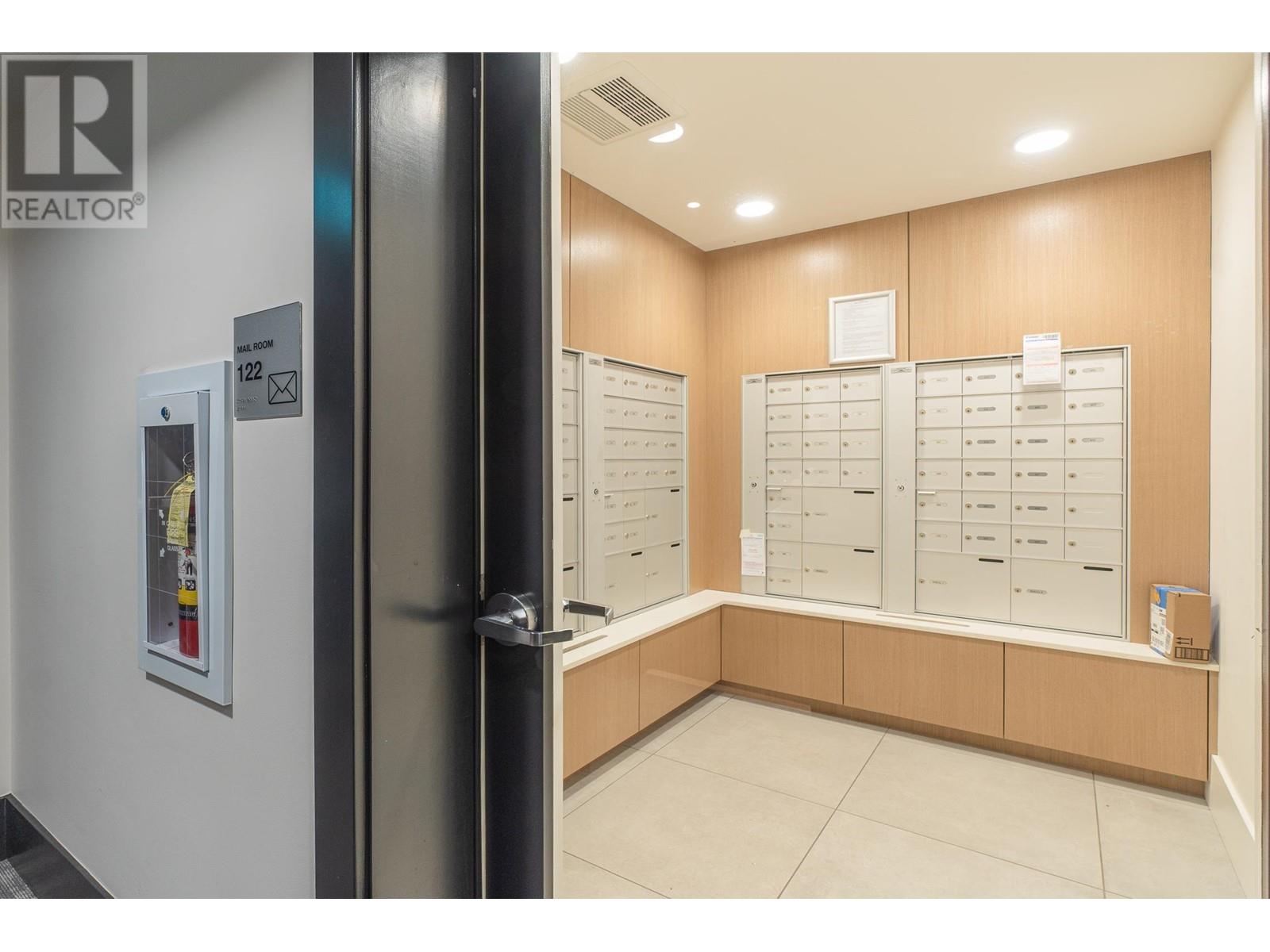 205 2235 E Broadway, Vancouver, British Columbia  V5N 0J5 - Photo 35 - R2988655