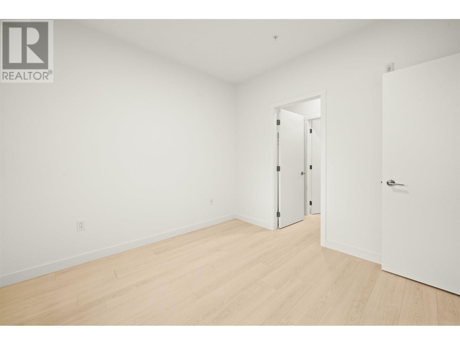 405 3596 Malsum Drive, North Vancouver, British Columbia  V7G 0B5 - Photo 16 - R2989109