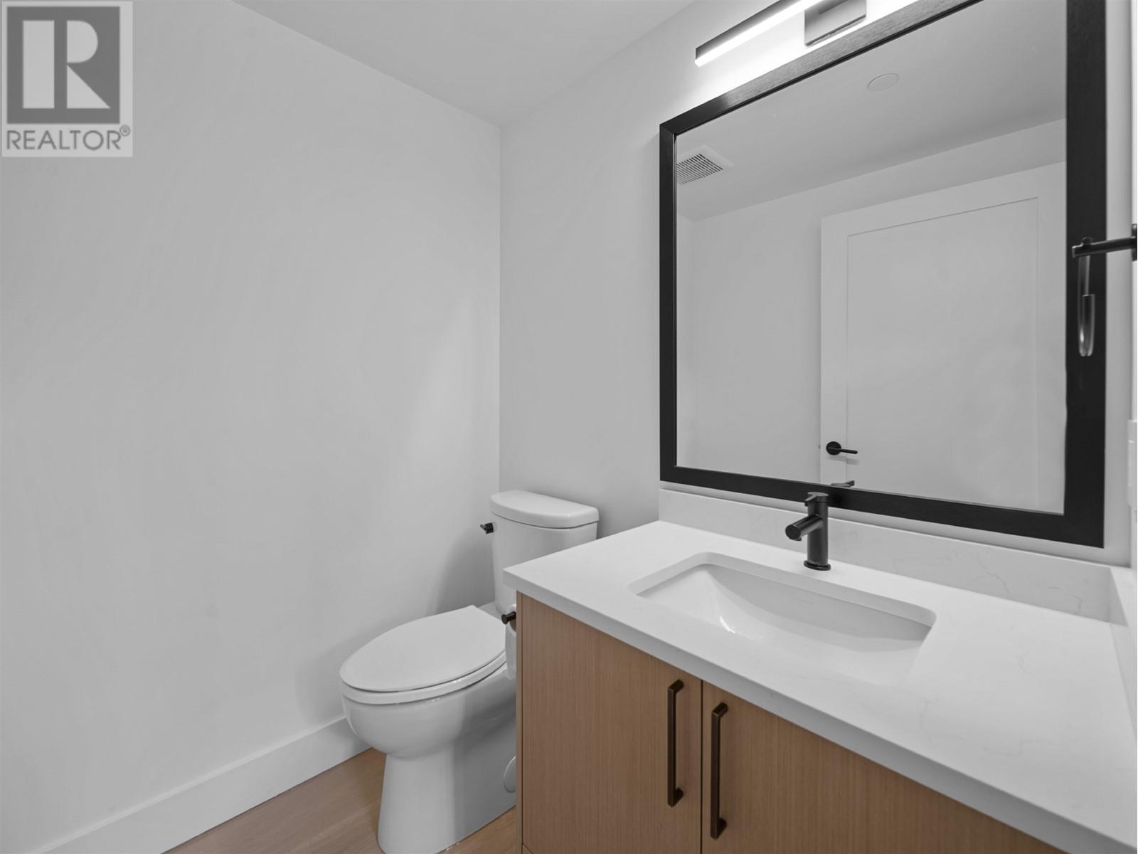 1824 W 12th Avenue, Vancouver, British Columbia  V6J 2E8 - Photo 9 - R2989121