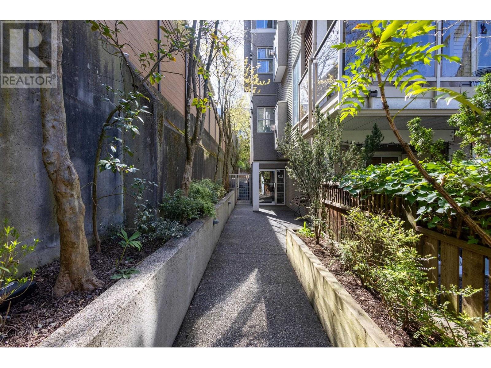 101 1510 Grant Street, Vancouver, British Columbia  V5L 2Y2 - Photo 4 - R2989133
