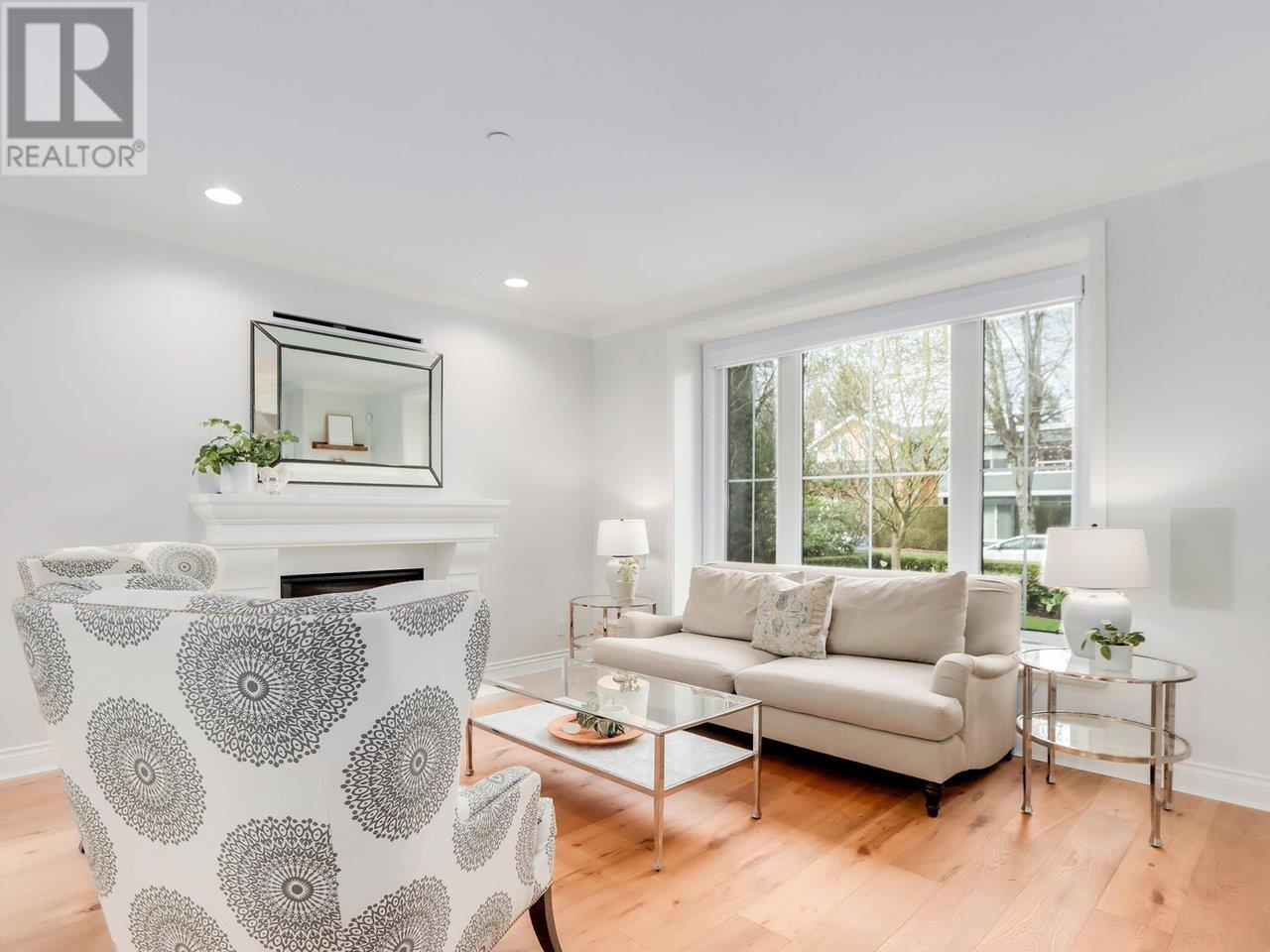 3468 W 30th Avenue, Vancouver, British Columbia  V6S 1W4 - Photo 4 - R2989150