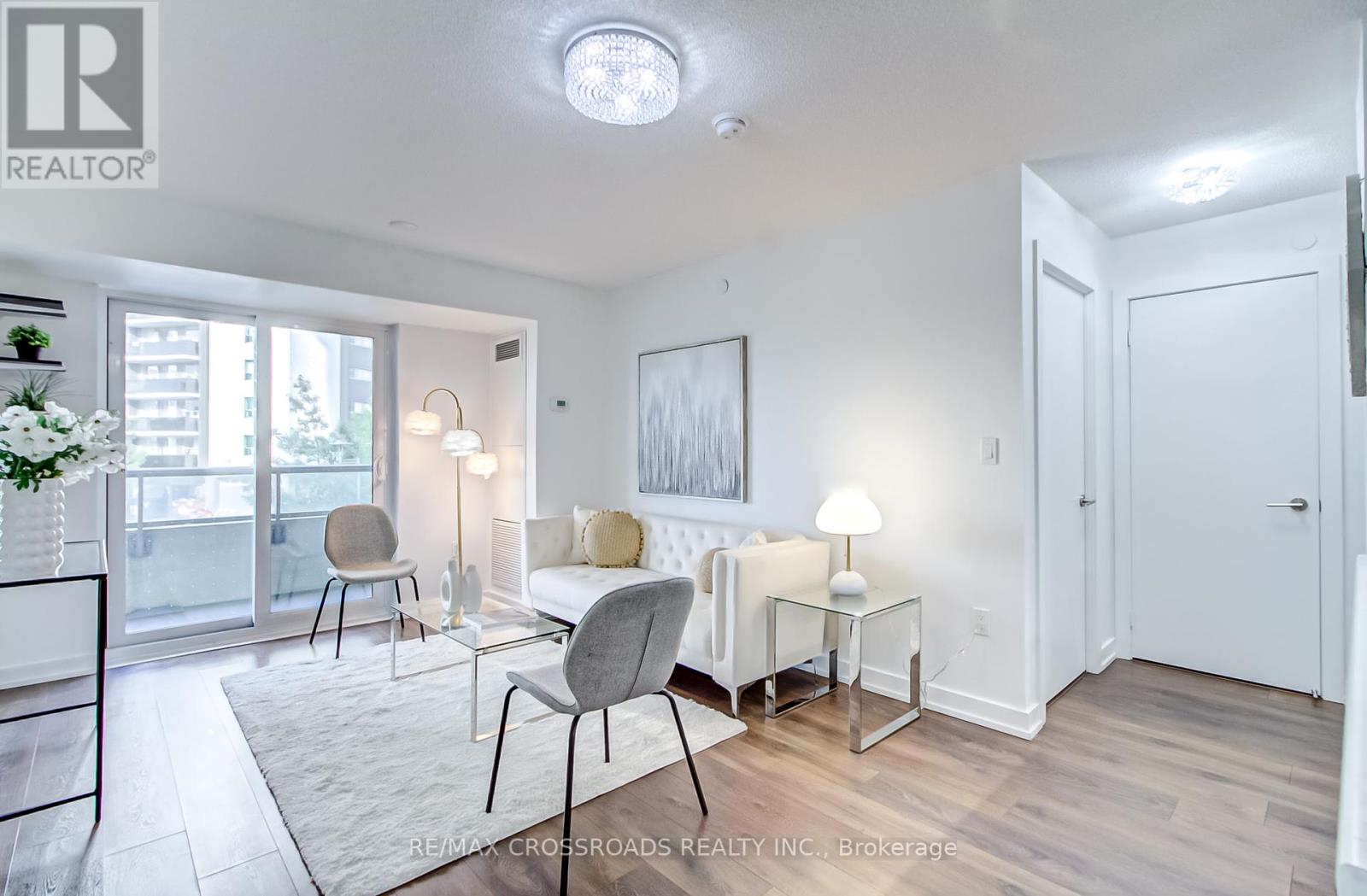 214 - 1346 Danforth Road, Toronto, Ontario  M1J 0A9 - Photo 1 - E12075987