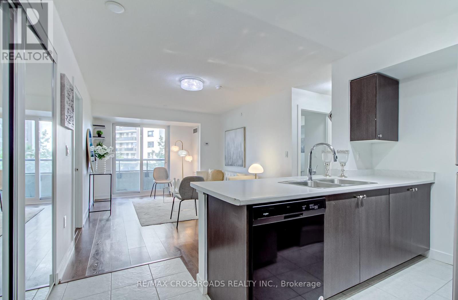 214 - 1346 Danforth Road, Toronto, Ontario  M1J 0A9 - Photo 4 - E12075987
