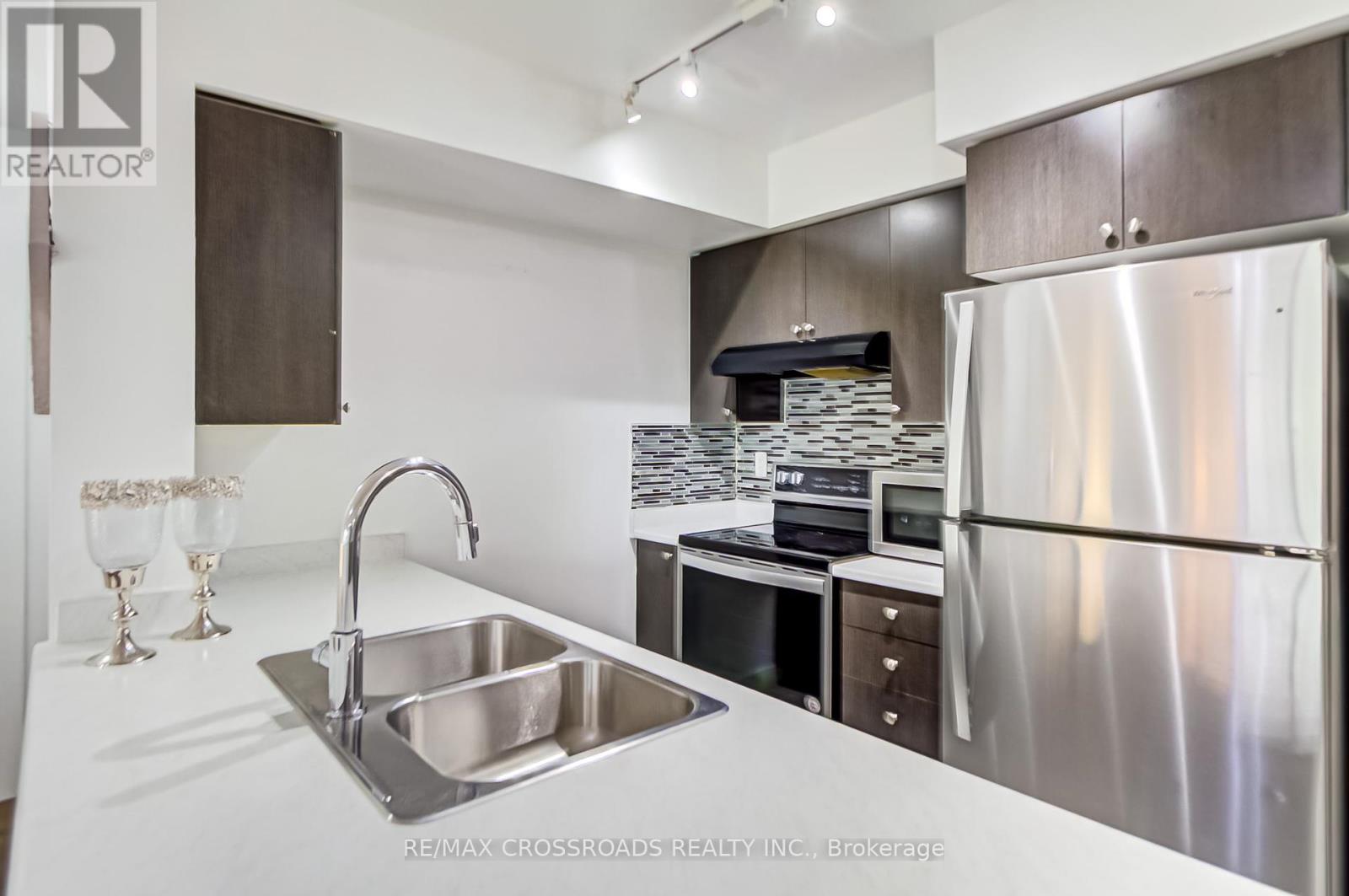 214 - 1346 Danforth Road, Toronto, Ontario  M1J 0A9 - Photo 8 - E12075987