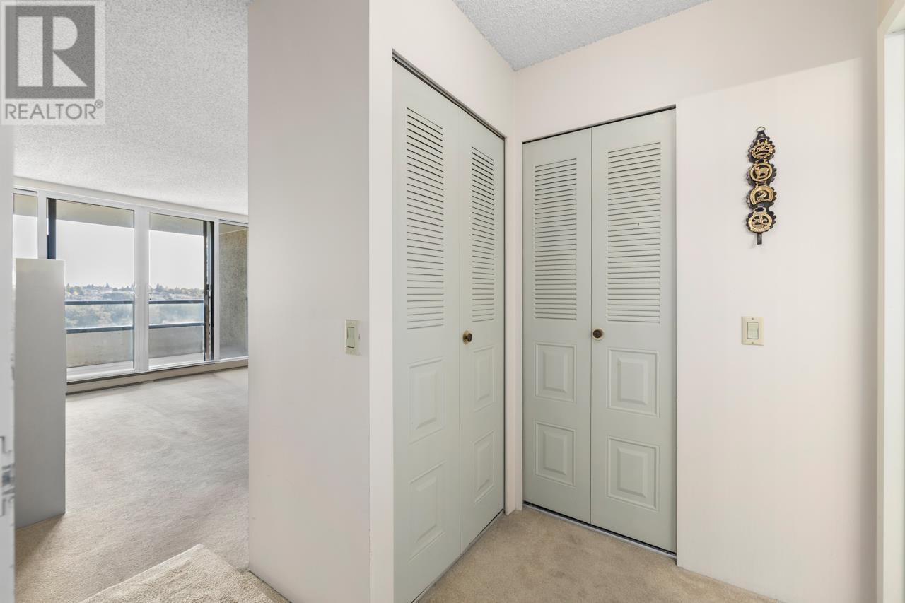 2207 3980 Carrigan Court, Burnaby, British Columbia  V3N 4S6 - Photo 18 - R2989065