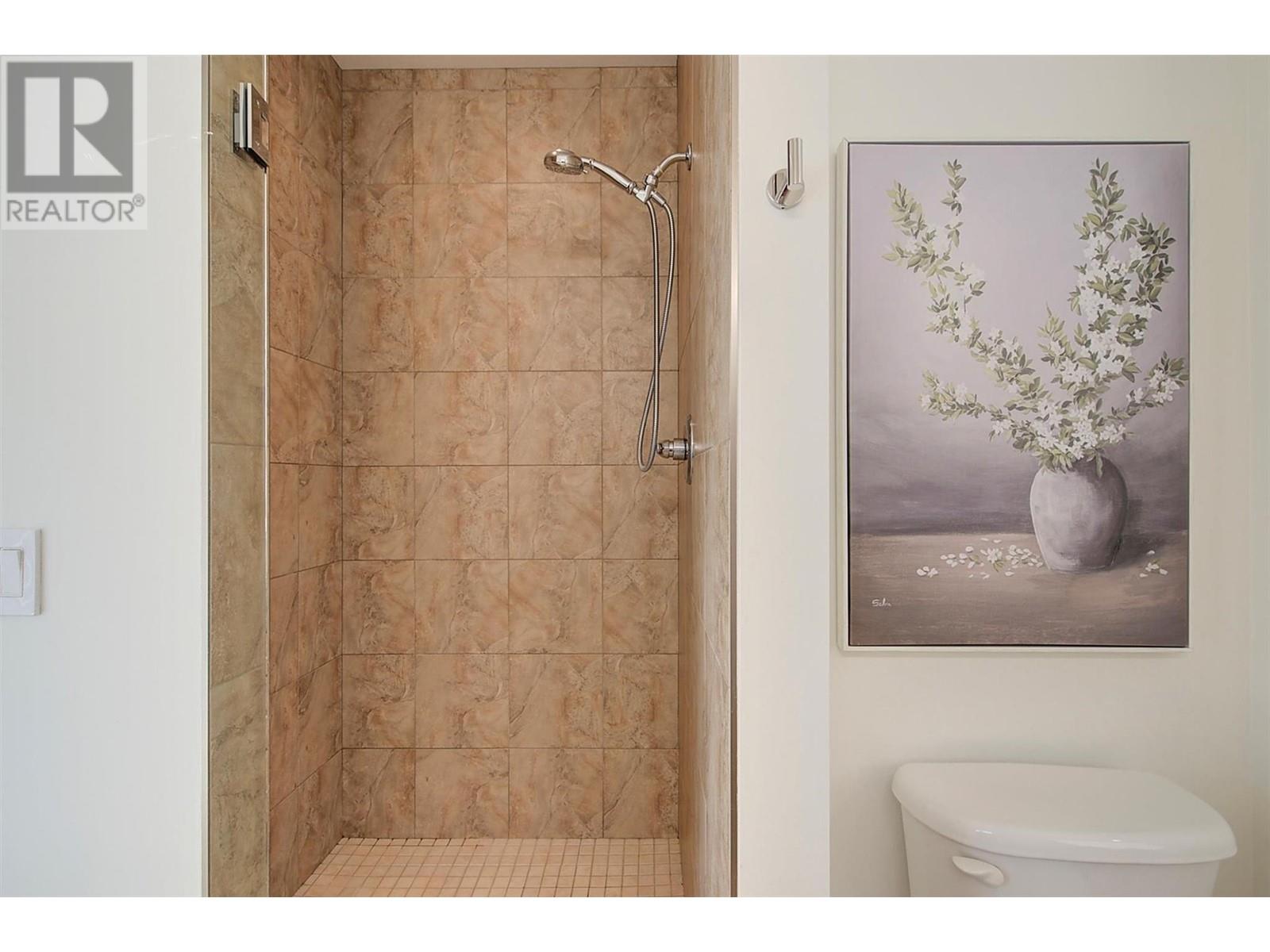 812 Kuipers Crescent, Kelowna, British Columbia  V1W 5C9 - Photo 24 - 10342969