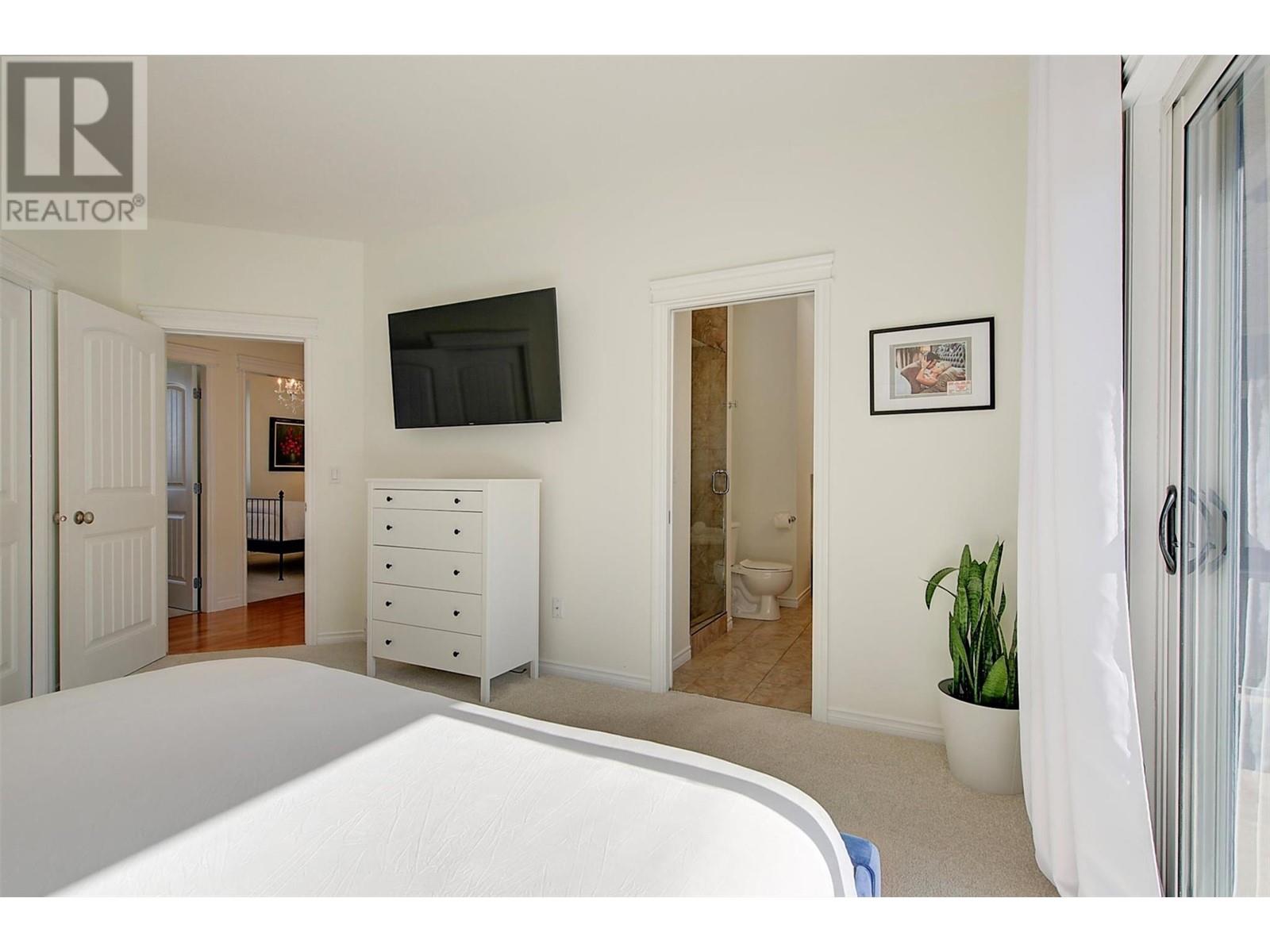 812 Kuipers Crescent, Kelowna, British Columbia  V1W 5C9 - Photo 22 - 10342969