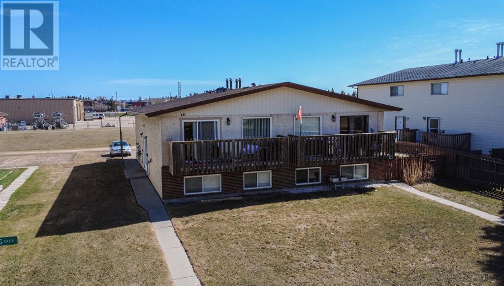 Property at 23 Nordegg Crescent image 2