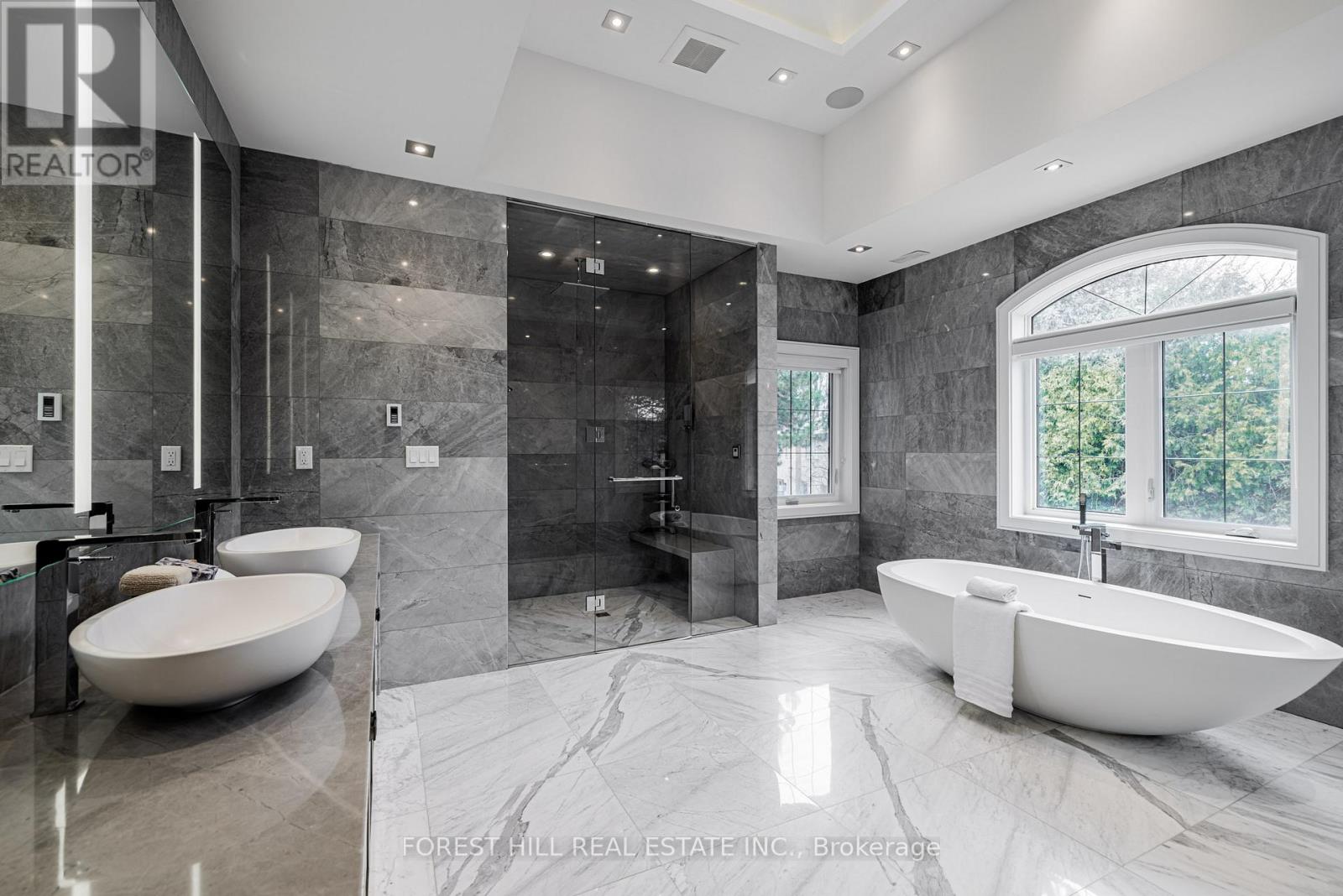 29 Junewood Crescent, Toronto (St. Andrew-Windfields), Ontario  M2L 2C3 - Photo 19 - C12075890