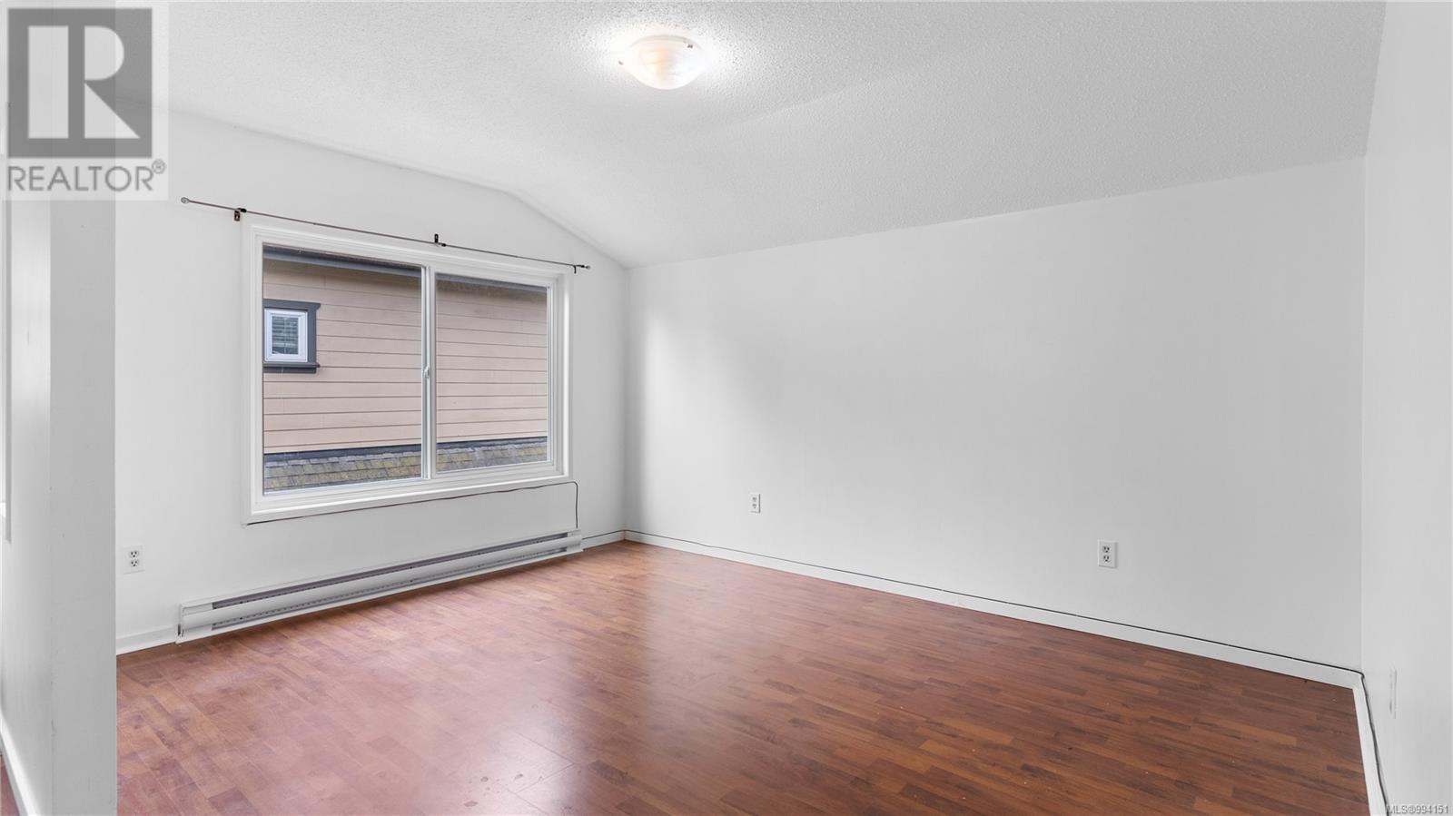Property at 70 Pilot St image 5