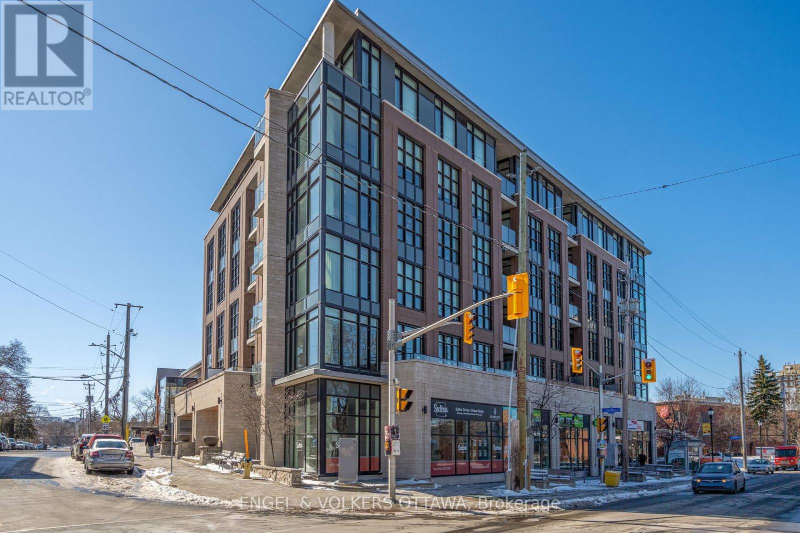 Property at 308 - 10 ROSEMOUNT AVENUE image 3