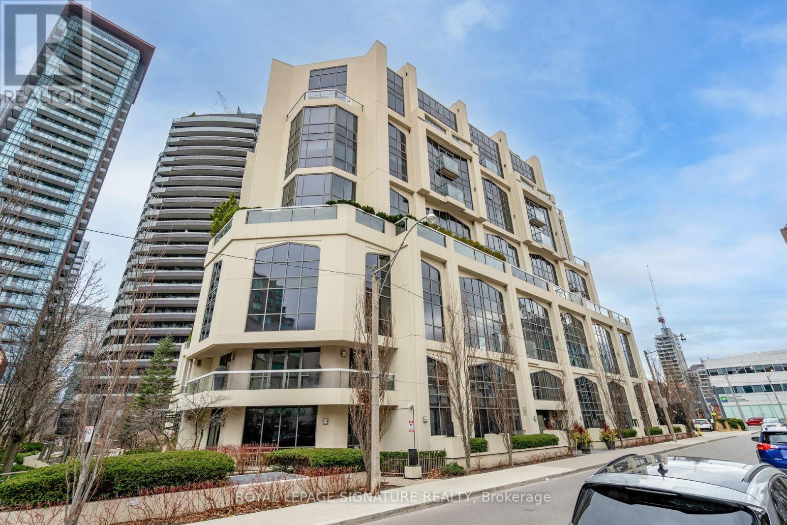 411 - 3 Mcalpine Street, Toronto, Ontario  M5R 3T5 - Photo 2 - C12076018