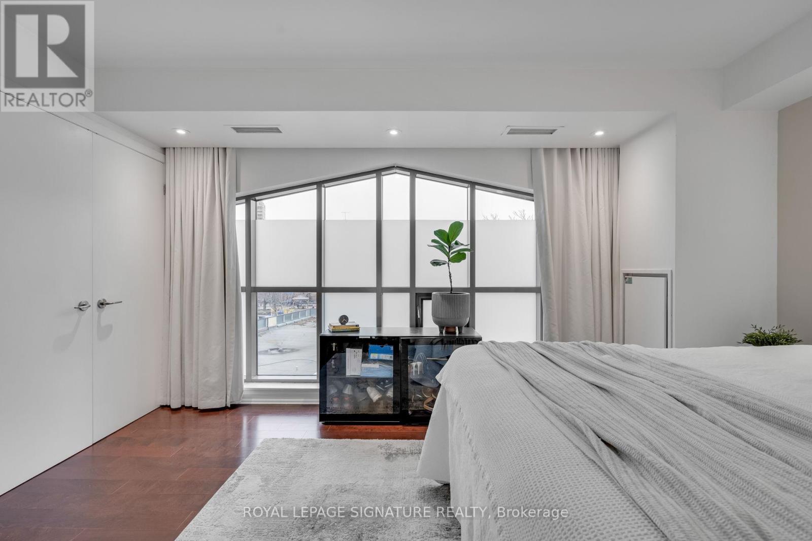 411 - 3 Mcalpine Street, Toronto, Ontario  M5R 3T5 - Photo 23 - C12076018