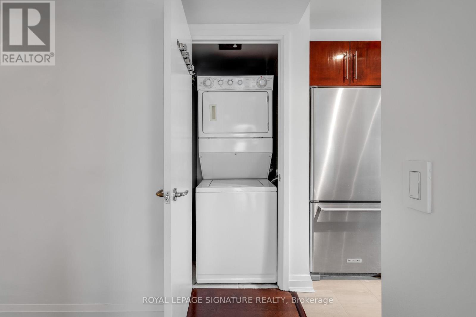 411 - 3 Mcalpine Street, Toronto, Ontario  M5R 3T5 - Photo 30 - C12076018