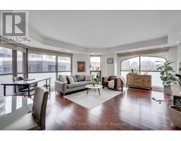 411 - 3 MCALPINE STREET, Toronto, Ontario